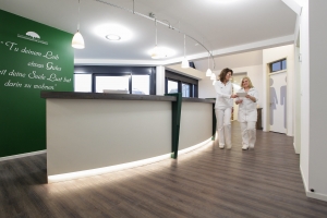 Siebold Siebold - Eingangsbereich Tresen